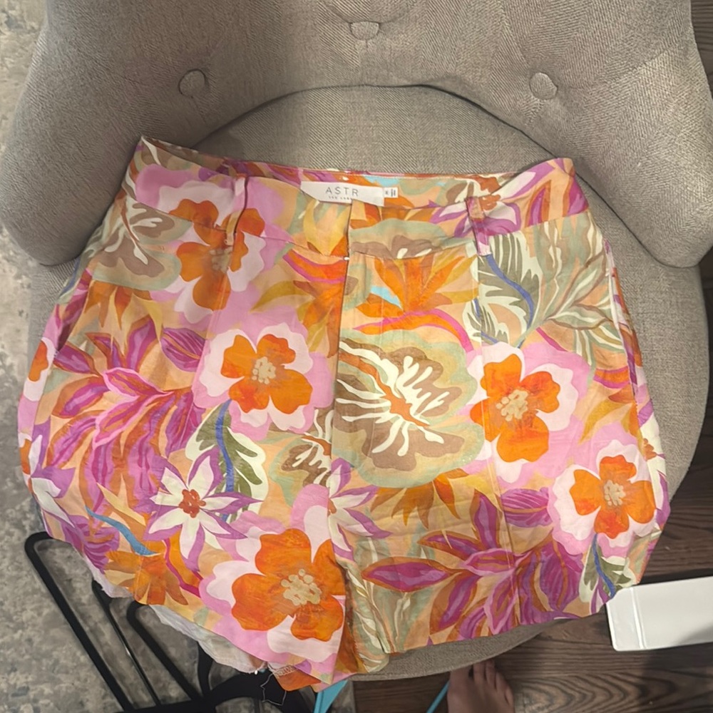 Astr Multicolor Floral Shorts